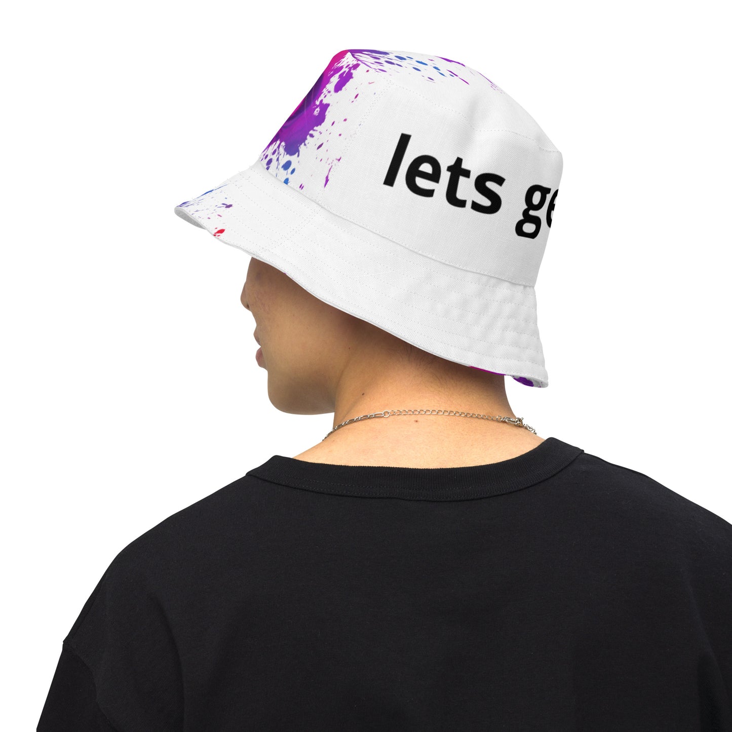 Reversible bucket hat